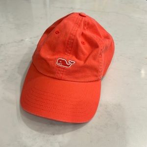 Vineyard Vines 🐳 hat